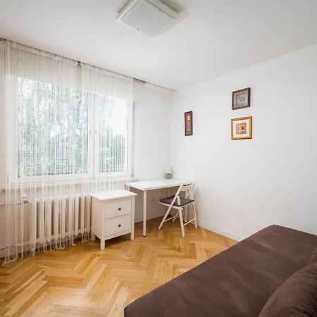Embassy Avenue At Royal Park Apartment Warsaw Exterior photo
