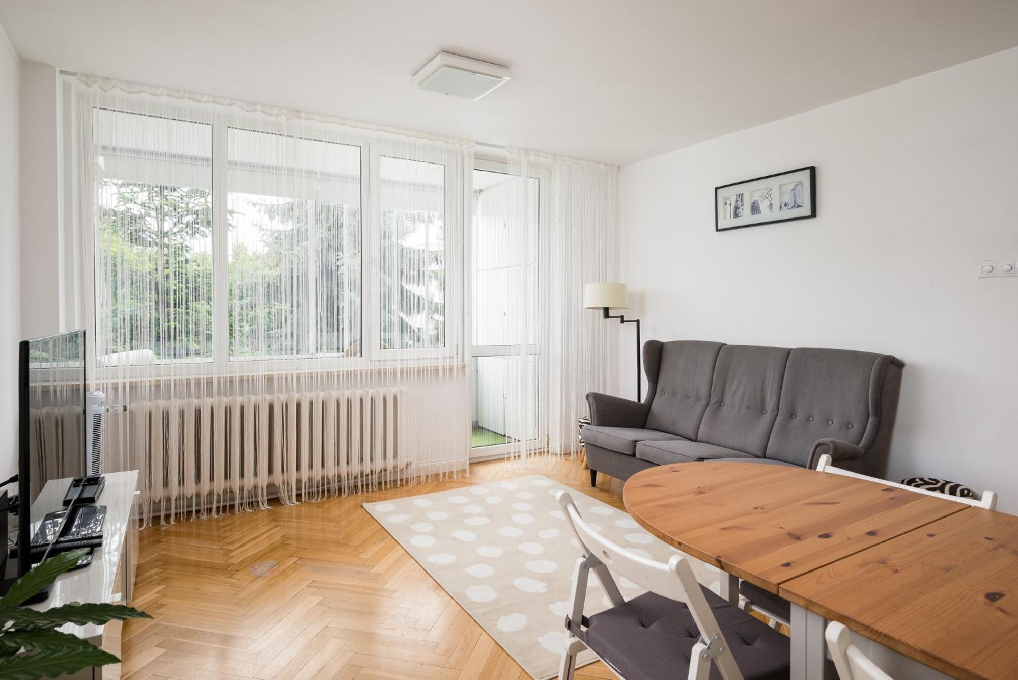 Embassy Avenue At Royal Park Apartment